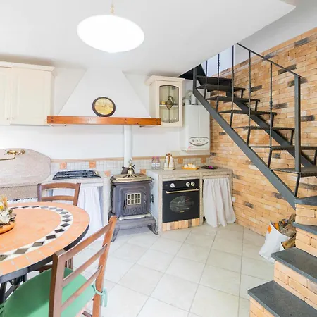 129b - Casa Indipendente Velva, Borgo E Natura A 15km Dal Mare Di Sestri Levante Velva