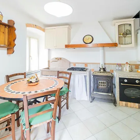 129b - Casa Indipendente Velva, Borgo E Natura A 15km Dal Mare Di Sestri Levante